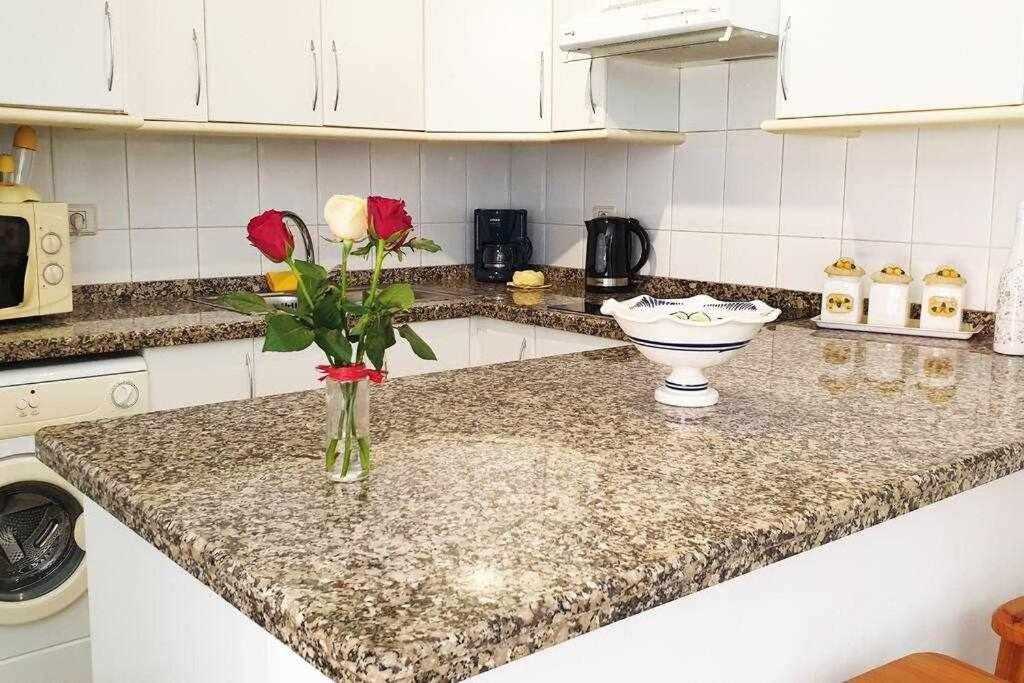 Apartamento Jarmar Puerto Santiago Puerto de Santiago  Buitenkant foto